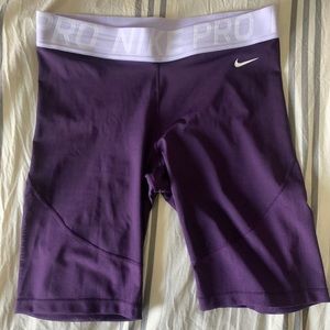 Nike pros 8” purple